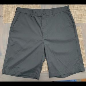NEW never worn Men’s PGA Tour Shorts